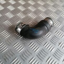 Interkulera caurule priekš ŠKODA OCTAVIA 2006