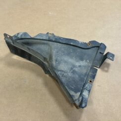 Priekšējais kreisais paspārns priekš BMW 520D F11 2011 TOURING