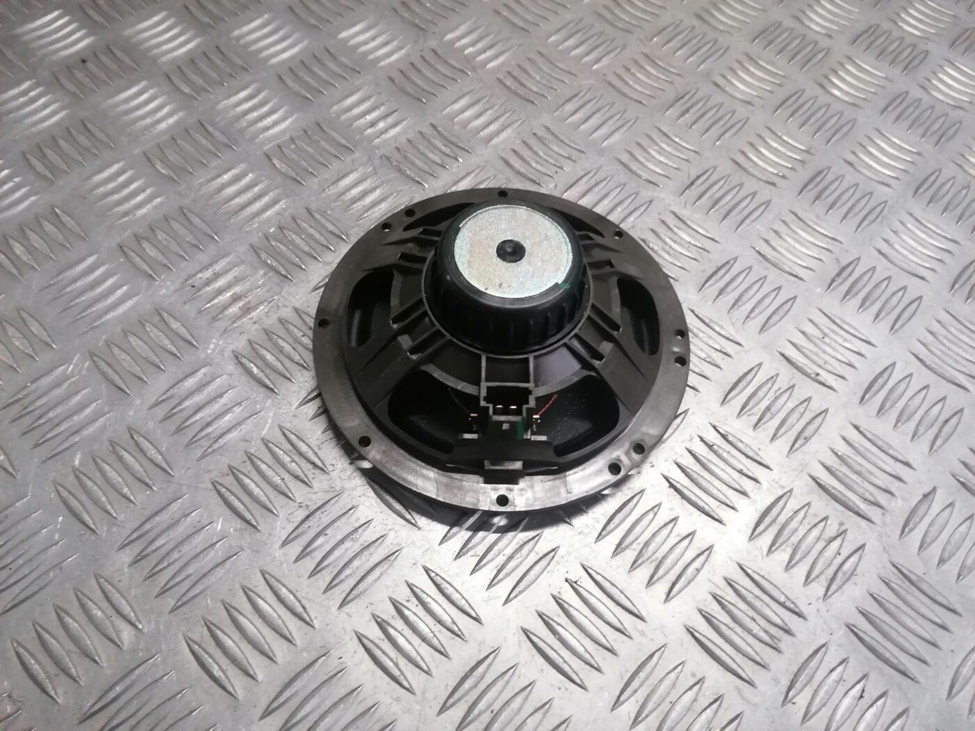 Durvju skaļrunis, apakšā priekš PEUGEOT 607 2010 4 Durvju skaļrunis, apakšā priekš PEUGEOT 607 2010