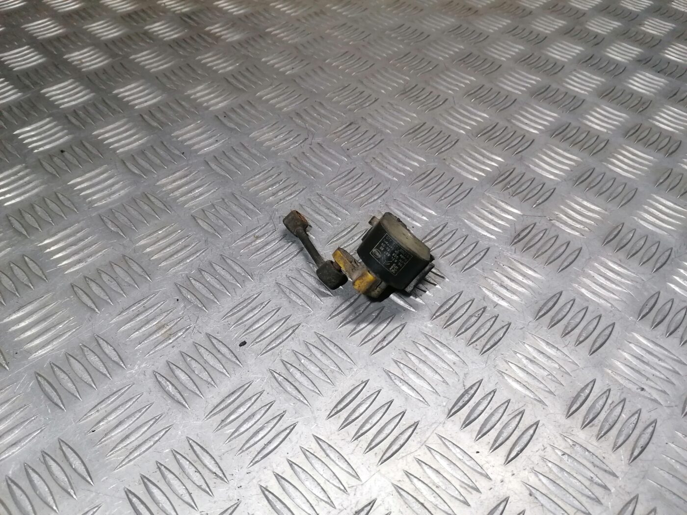 Lukturu diapazona korekcijas sensors, priekšā priekš PEUGEOT 607 2010 1 Lukturu diapazona korekcijas sensors, priekšā priekš PEUGEOT 607 2010