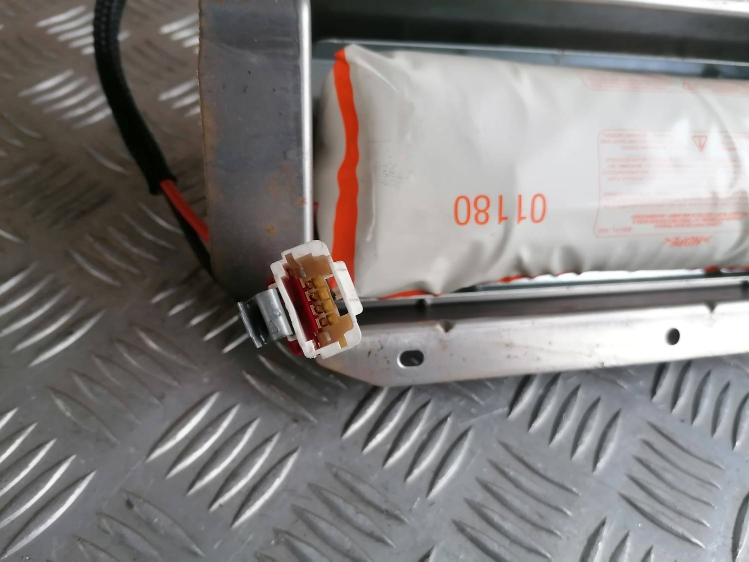 Mērinstrumentu paneļa drošības spilvens priekš PEUGEOT 607 2010 6 Mērinstrumentu paneļa drošības spilvens priekš PEUGEOT 607 2010