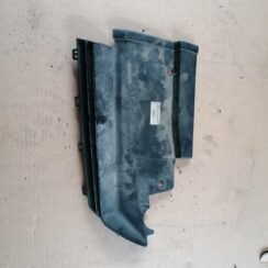 Radiatoru augšēja uzlika priekš PEUGEOT 607 2010