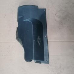 Mērinstrumentu paneļa apakšēja apdare priekš PEUGEOT 607 2010