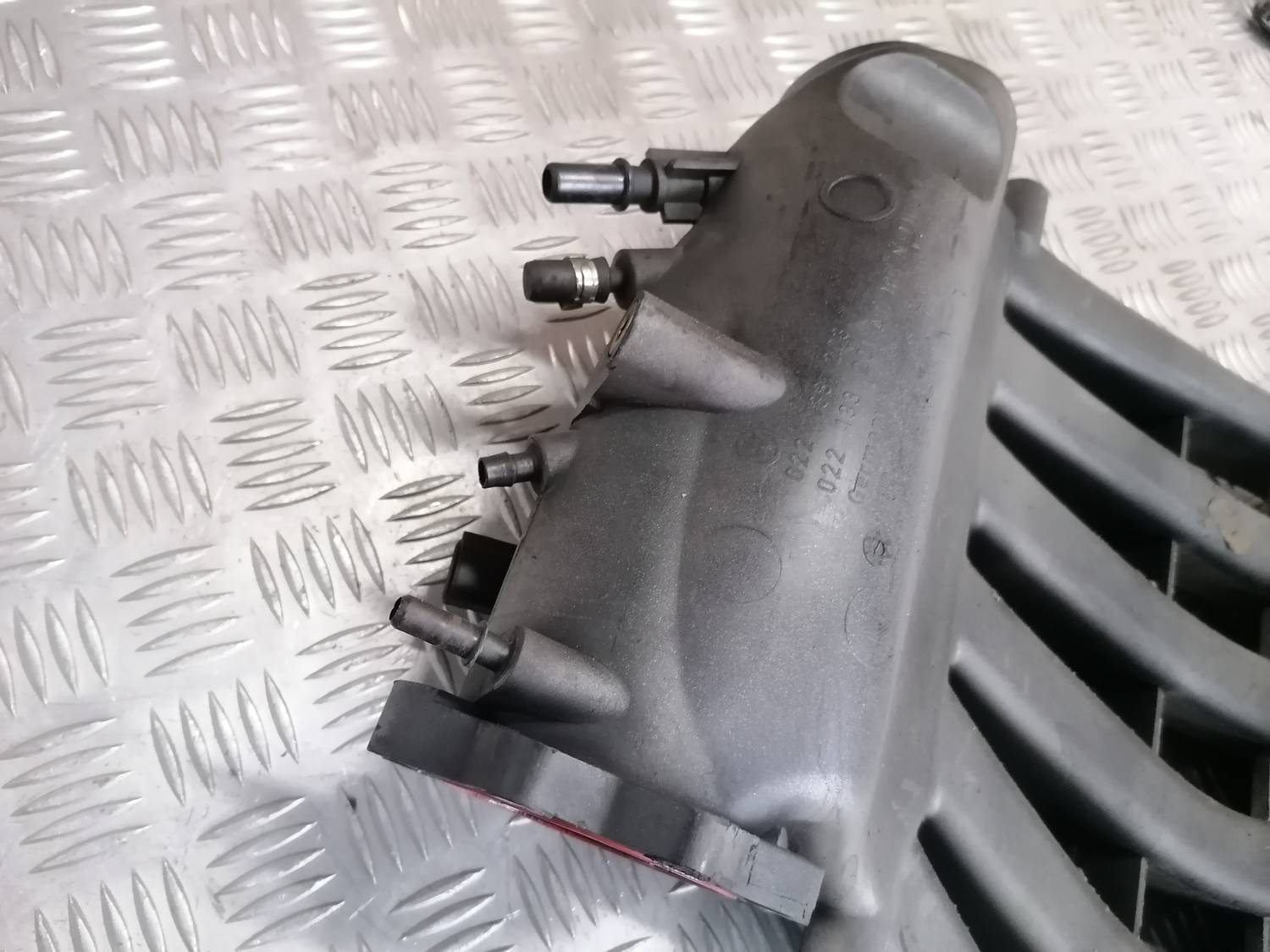 Ieplūdes kolektors priekš VW PHAETON 2003 5 Ieplūdes kolektors priekš VW PHAETON 2003