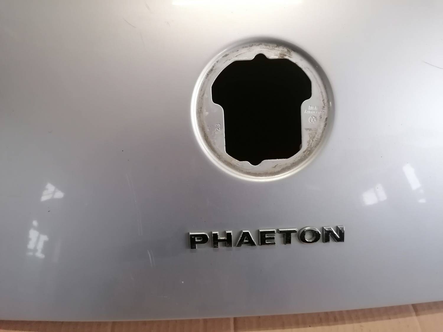 Bagāžnieka vāks priekš VW PHAETON 2003 3 Bagāžnieka vāks priekš VW PHAETON 2003