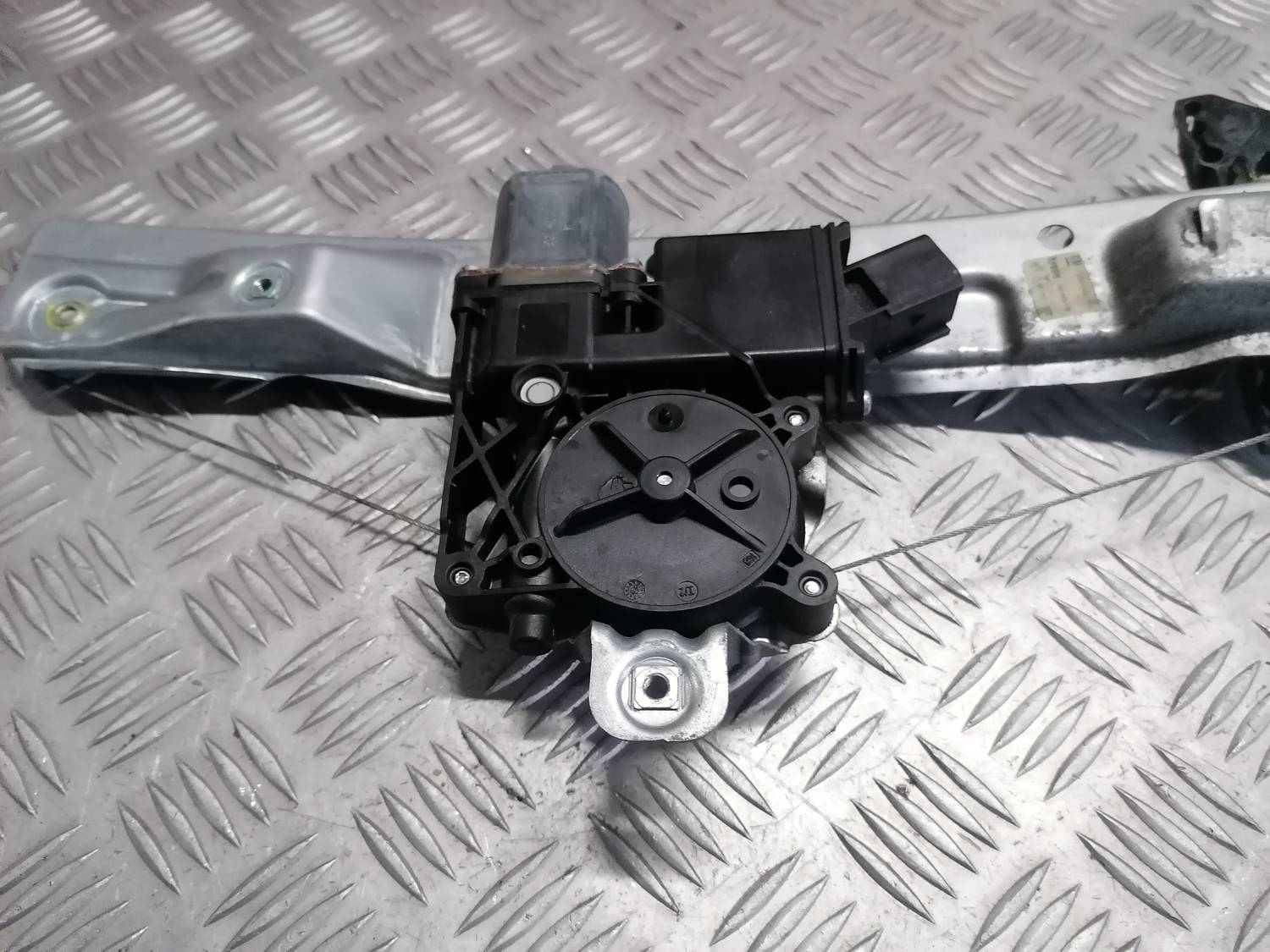 Stikla pacelšanas mehānisms aizmugurējais labais priekš OPEL INSIGNIA SPORTS TOURER 2013