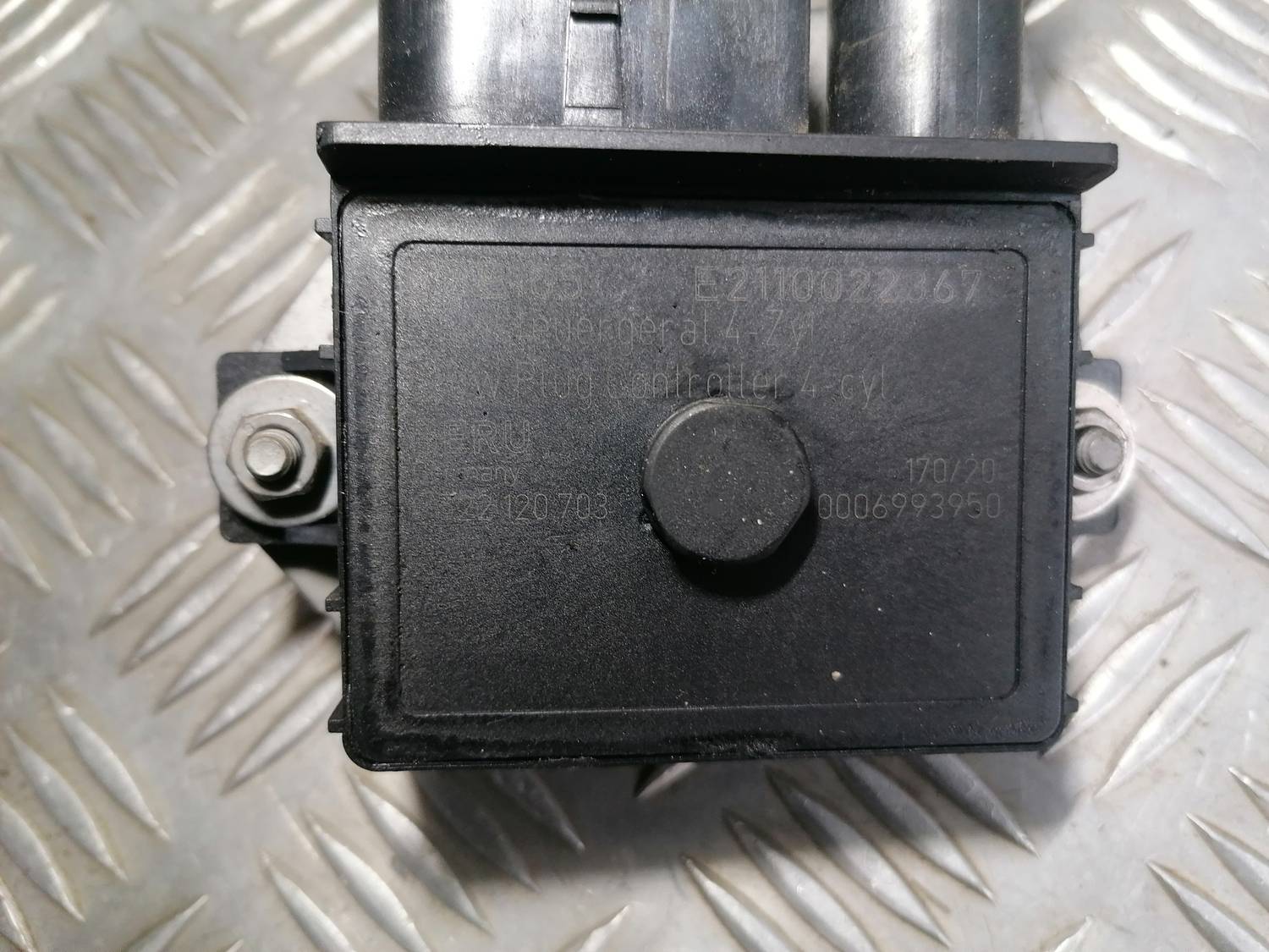 Kvēlsveču releja priekš BMW 318D E91 2008 TOURING 5 Kvēlsveču releja priekš BMW 318D E91 2008 TOURING