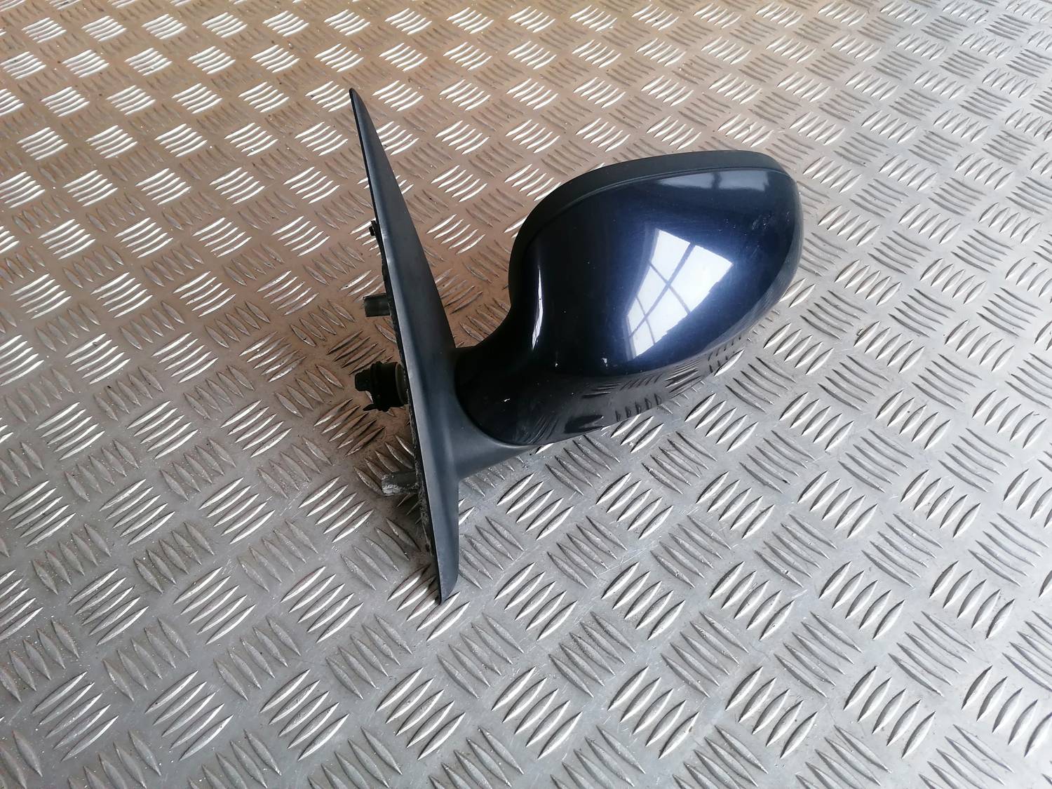 Ārējais spogulis, pa kreisi priekš BMW 318D E91 2008 TOURING