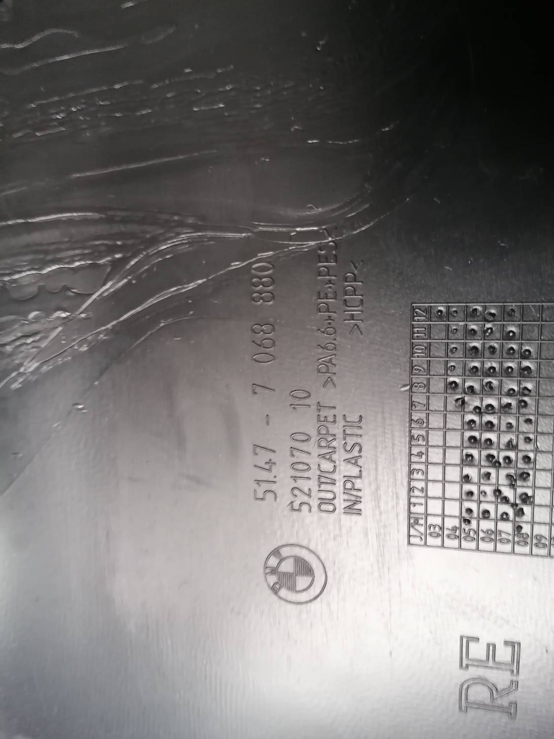 Bagāžnieka nodalījuma sānu apdare priekš BMW 318D E91 2008 TOURING