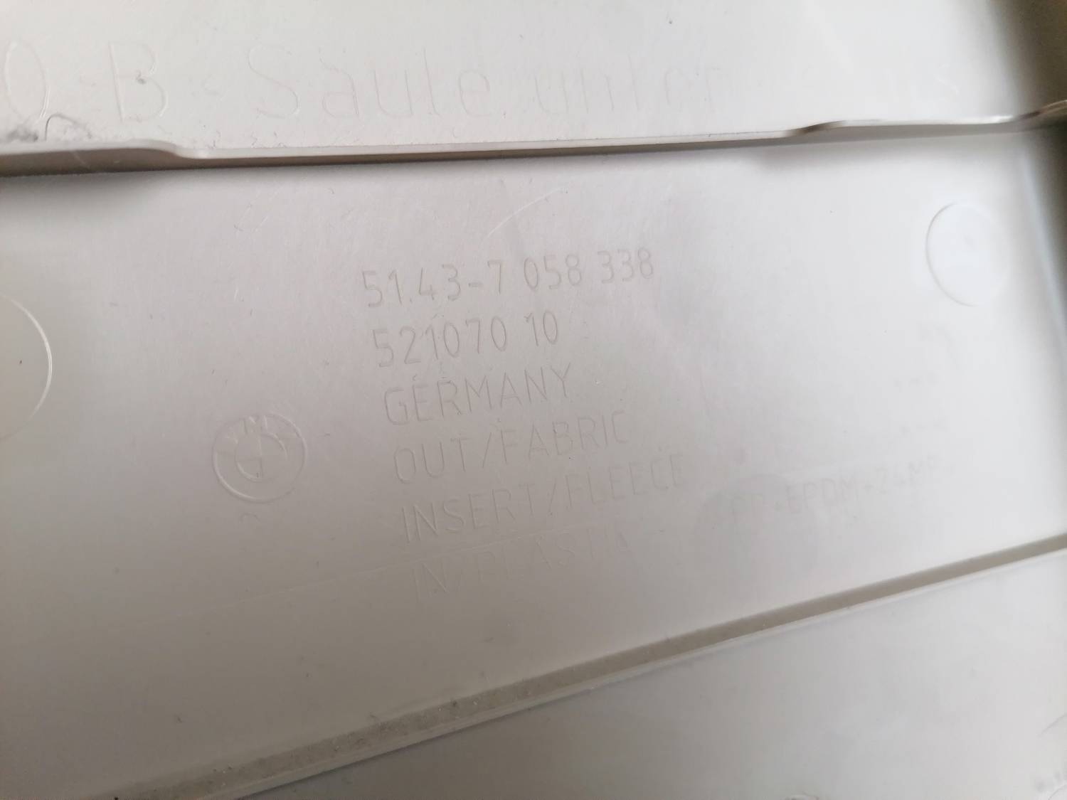 Vidējas salona statnes apdare priekš BMW 318D E91 2008 TOURING 3 Vidējas salona statnes apdare priekš BMW 318D E91 2008 TOURING