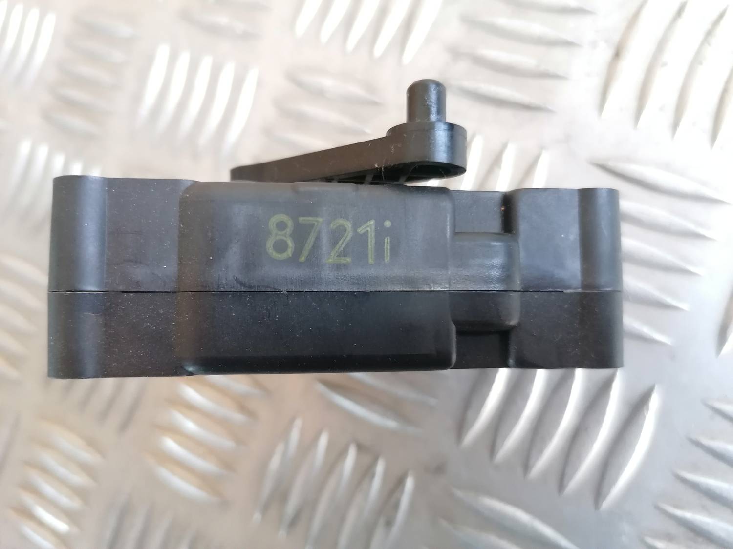 Apsildes sistēmas aktuators priekš MAZDA 6 2007