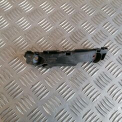 Priekšēja bufera kronšteins priekš MAZDA 6 2007