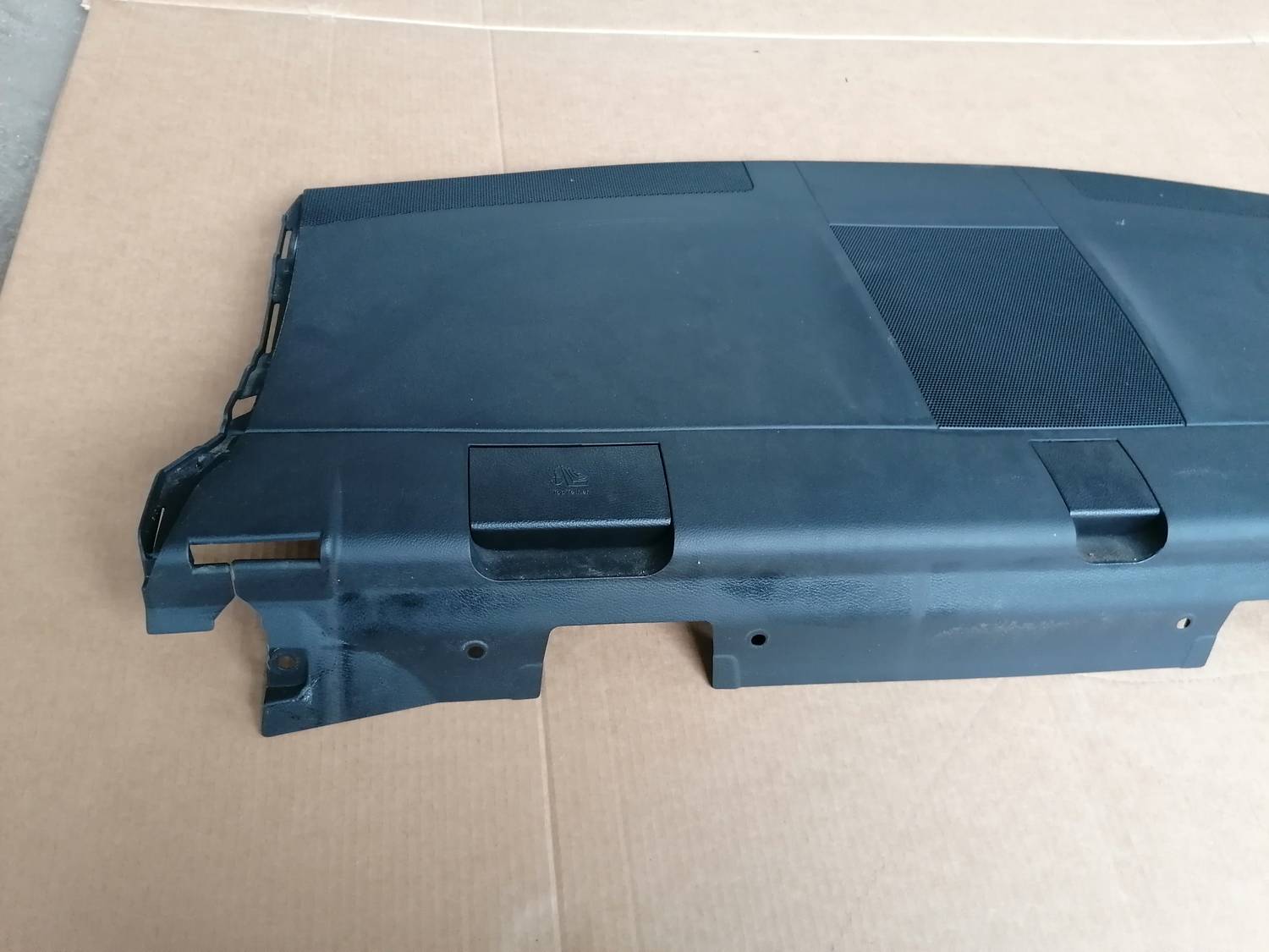 Bagāžnieka nodalījuma plaukts priekš MAZDA 6 2007