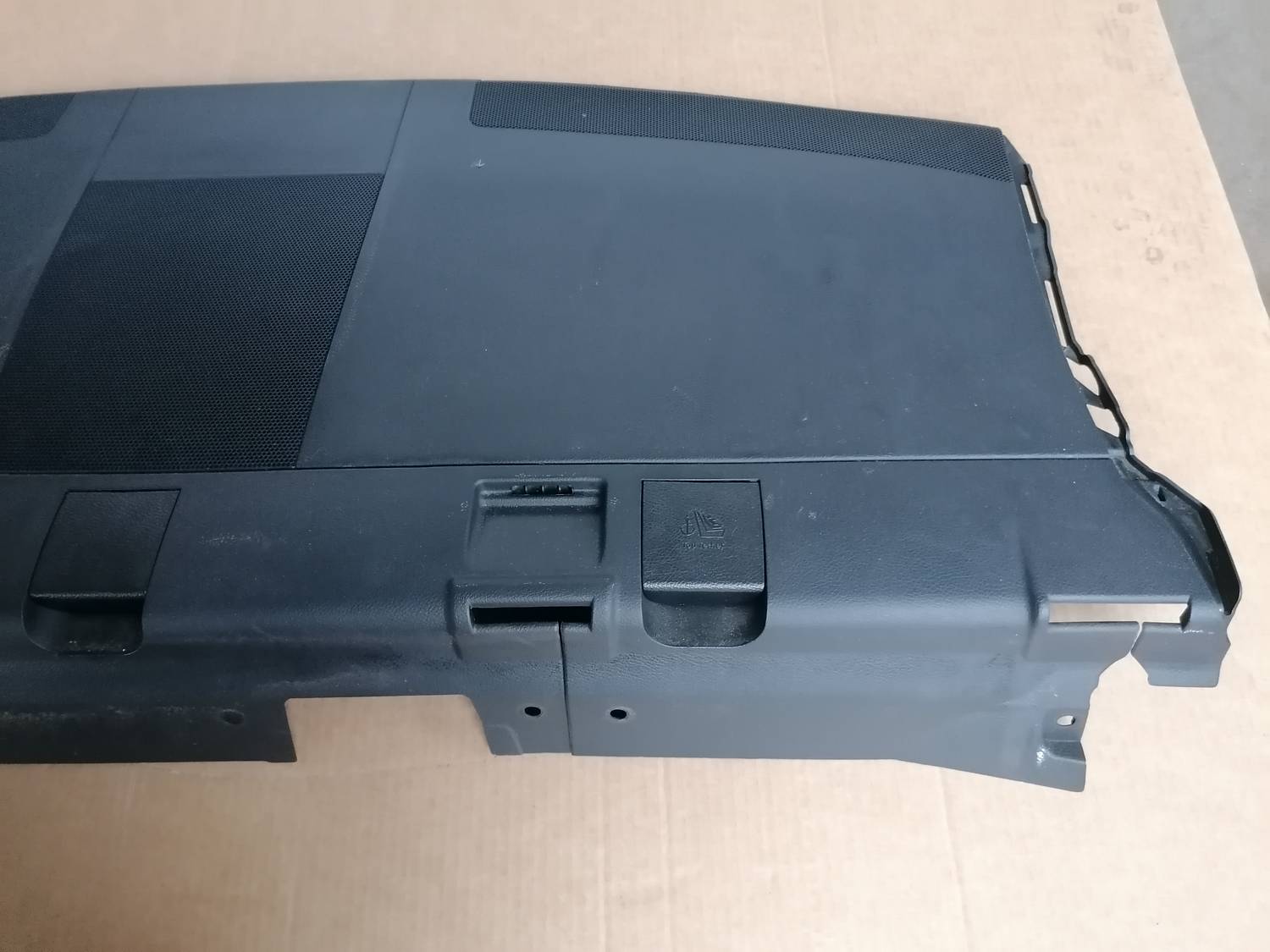 Bagāžnieka nodalījuma plaukts priekš MAZDA 6 2007