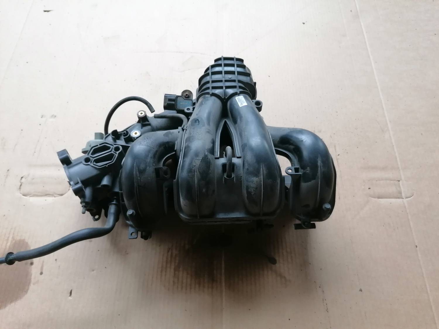 Ieplūdes kolektors priekš MAZDA 6 2007 1 Ieplūdes kolektors priekš MAZDA 6 2007