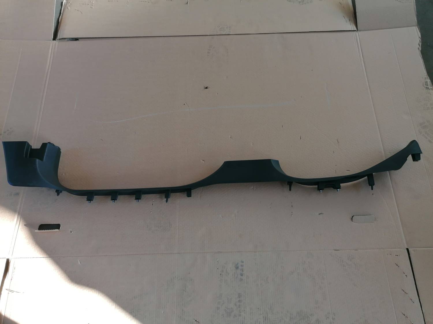 Sliekšņa laba uzlika priekš OPEL ASTRA J 2012 1 Sliekšņa laba uzlika priekš OPEL ASTRA J 2012