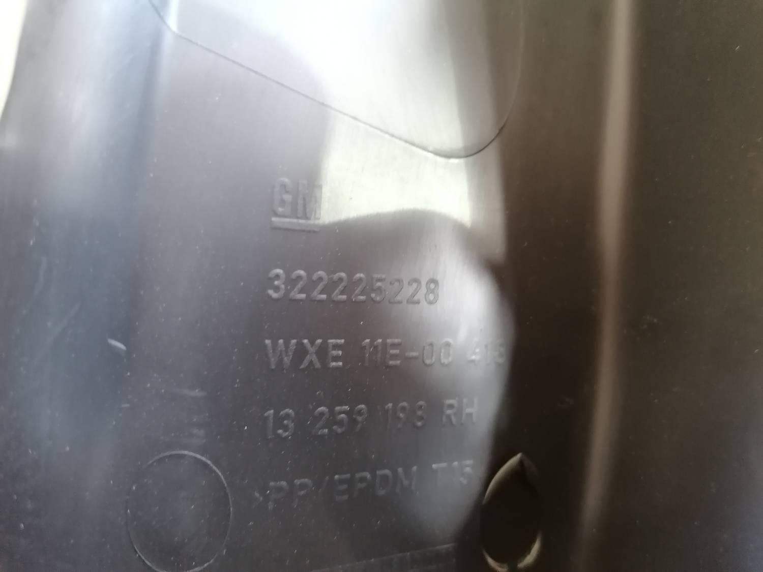 Sliekšņa laba uzlika priekš OPEL ASTRA J 2012 4 Sliekšņa laba uzlika priekš OPEL ASTRA J 2012