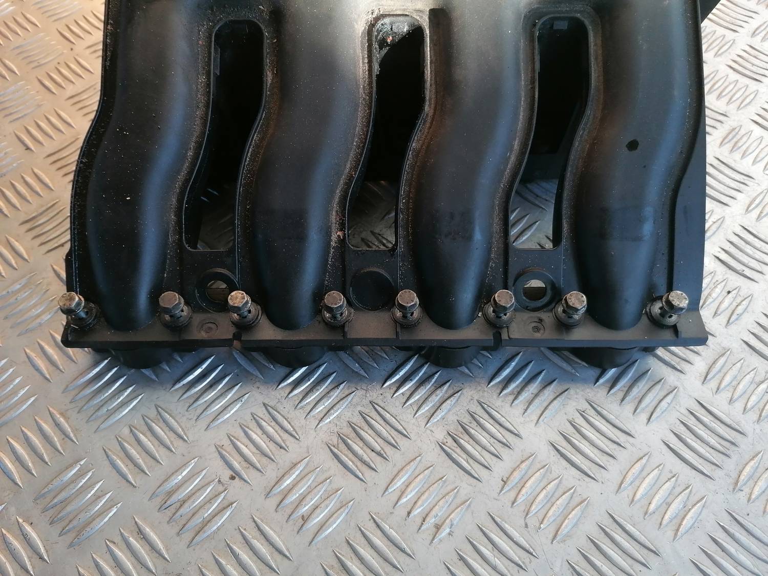 Ieplūdes kolektors priekš BMW 318D E46 2002 SEDAN