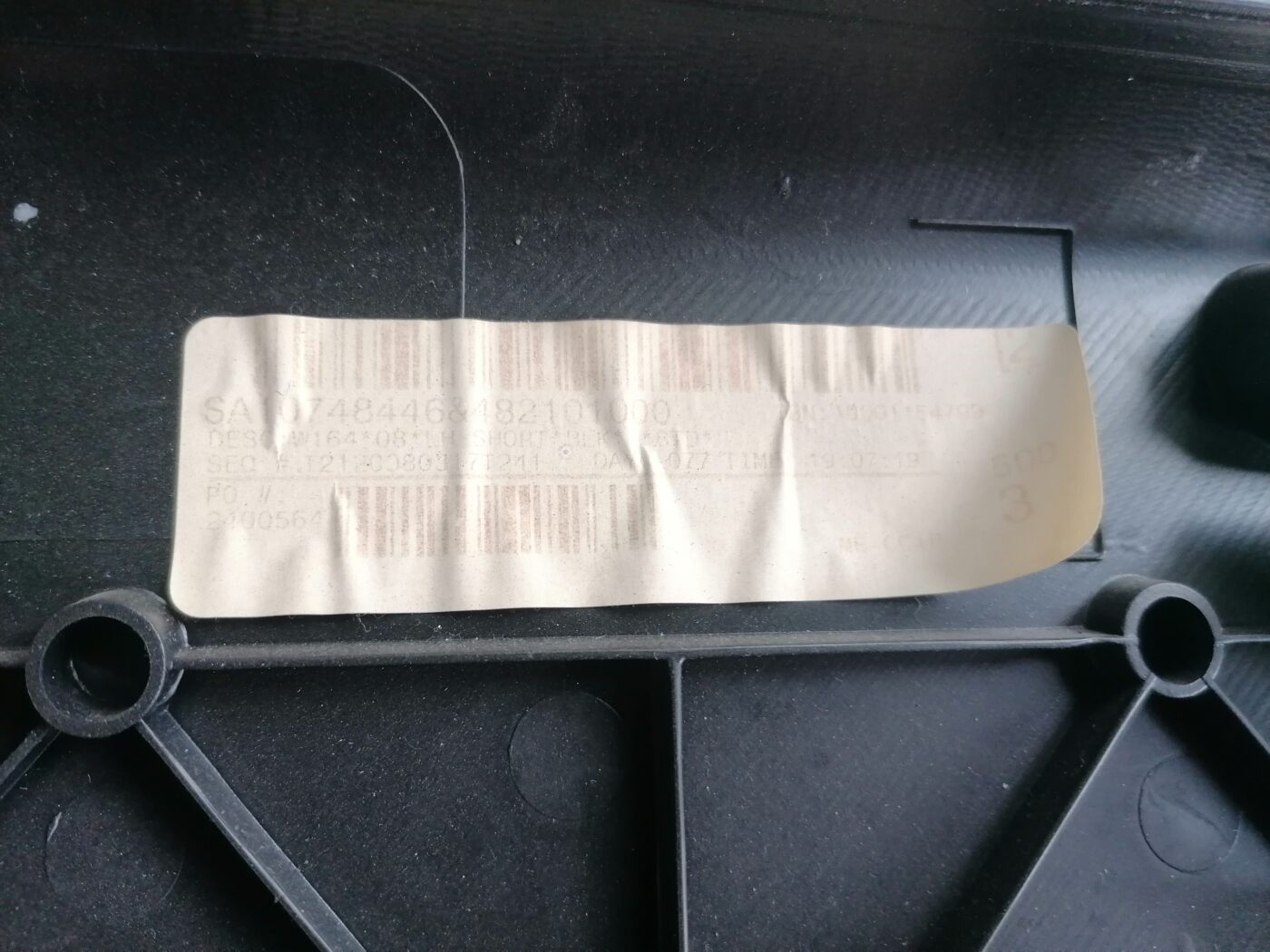 Bagāžnieka nodalījuma sānu apdare priekš MERCEDES BENZ ML280 2008 OBSIDIAN BLACK