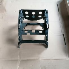 Automašīnas radio kronšteins priekš MERCEDES BENZ ML280 2008 OBSIDIAN BLACK