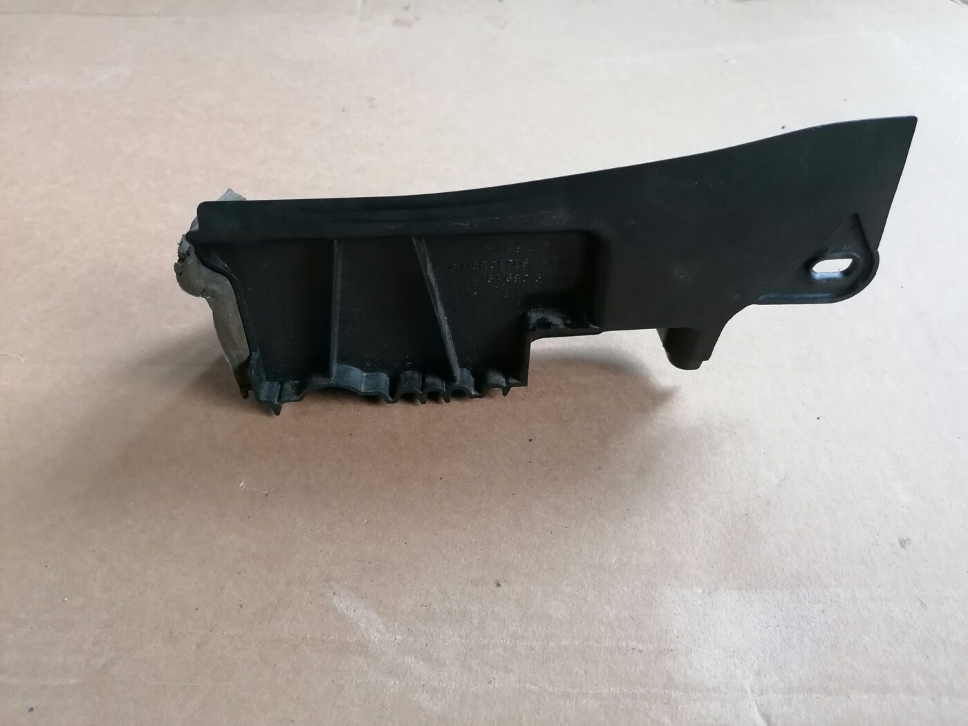 Mantu nodalījums bagāžniekā priekš MERCEDES BENZ ML280 2008 OBSIDIAN BLACK 3 Mantu nodalījums bagāžniekā priekš MERCEDES BENZ ML280 2008 OBSIDIAN BLACK