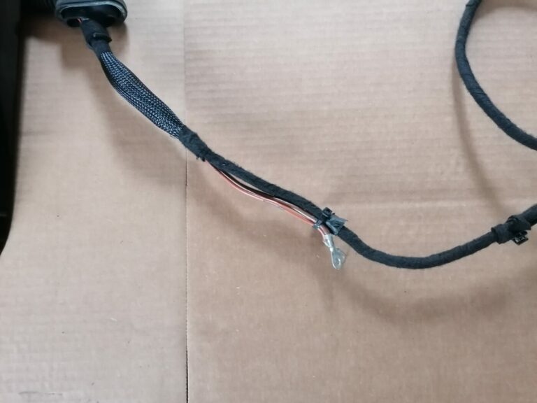 Bagāžnieka vāks priekš MERCEDES BENZ ML280 2008 OBSIDIAN BLACK 13 Bagāžnieka vāks priekš MERCEDES BENZ ML280 2008 OBSIDIAN BLACK