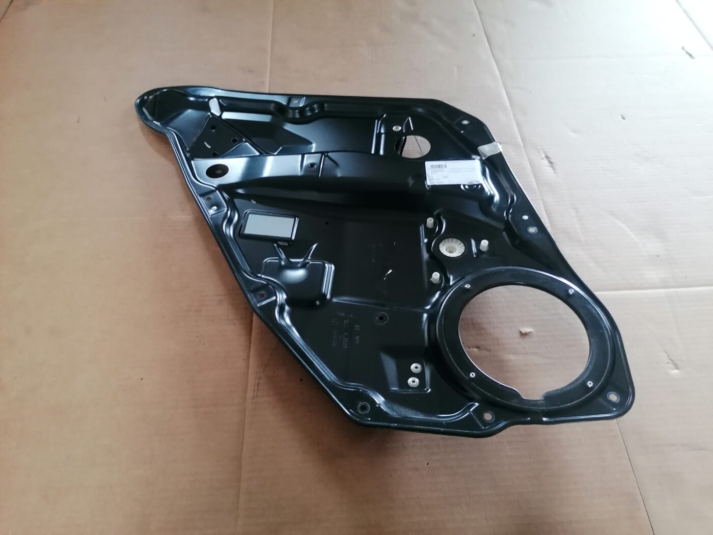 Stikla pacelšanas mehānisma panele priekš MERCEDES BENZ ML280 2008 OBSIDIAN BLACK 2 Stikla pacelšanas mehānisma panele priekš MERCEDES BENZ ML280 2008 OBSIDIAN BLACK