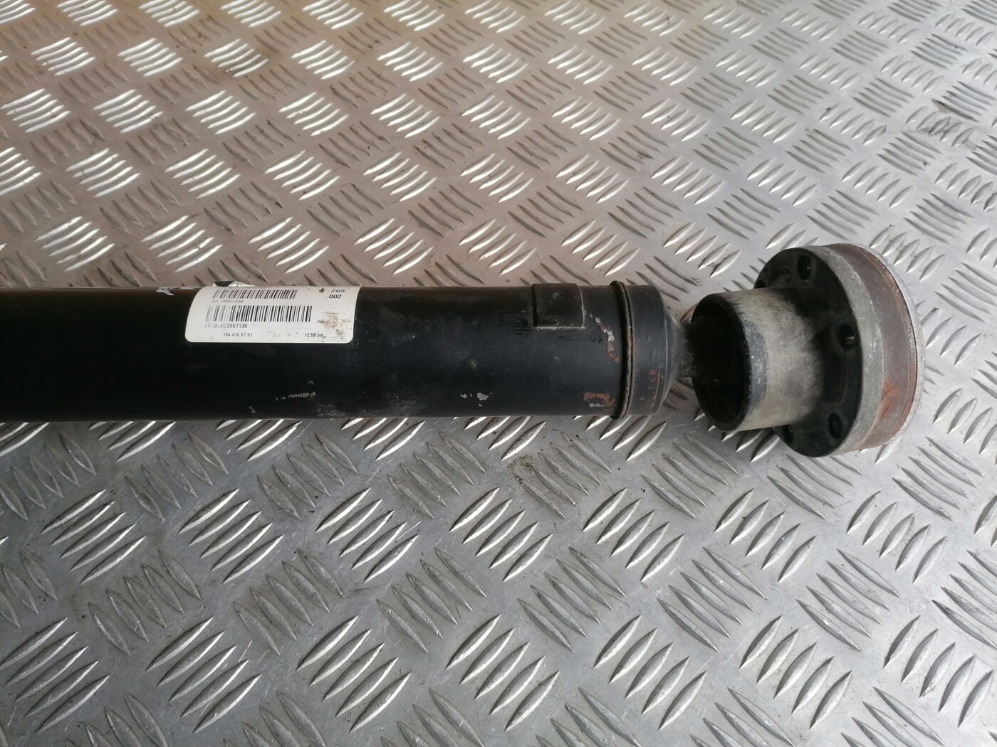 Kardāna daļa priekš MERCEDES BENZ ML280 2008 OBSIDIAN BLACK 3 Kardāna daļa priekš MERCEDES BENZ ML280 2008 OBSIDIAN BLACK