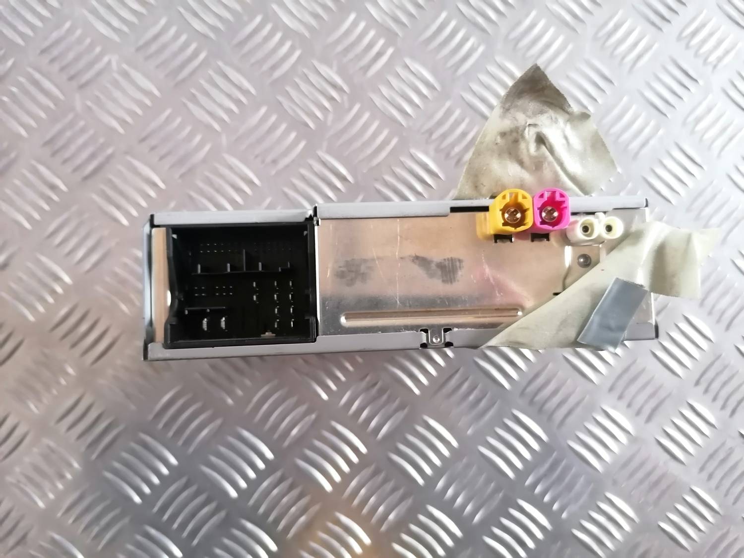 Navigācijas vadības pults priekš VW CRAFTER 2018 3 Navigācijas vadības pults priekš VW CRAFTER 2018