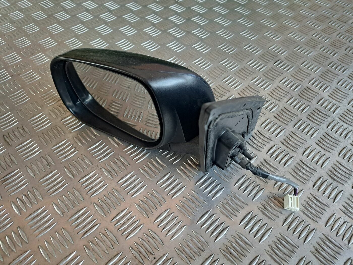 Ārējais spogulis, pa kreisi priekš TOYOTA RAV 4 2006 7 Ārējais spogulis, pa kreisi priekš TOYOTA RAV 4 2006