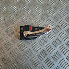 Salona durvju rokturis, aizmugures kreisais priekš TOYOTA RAV 4 2006