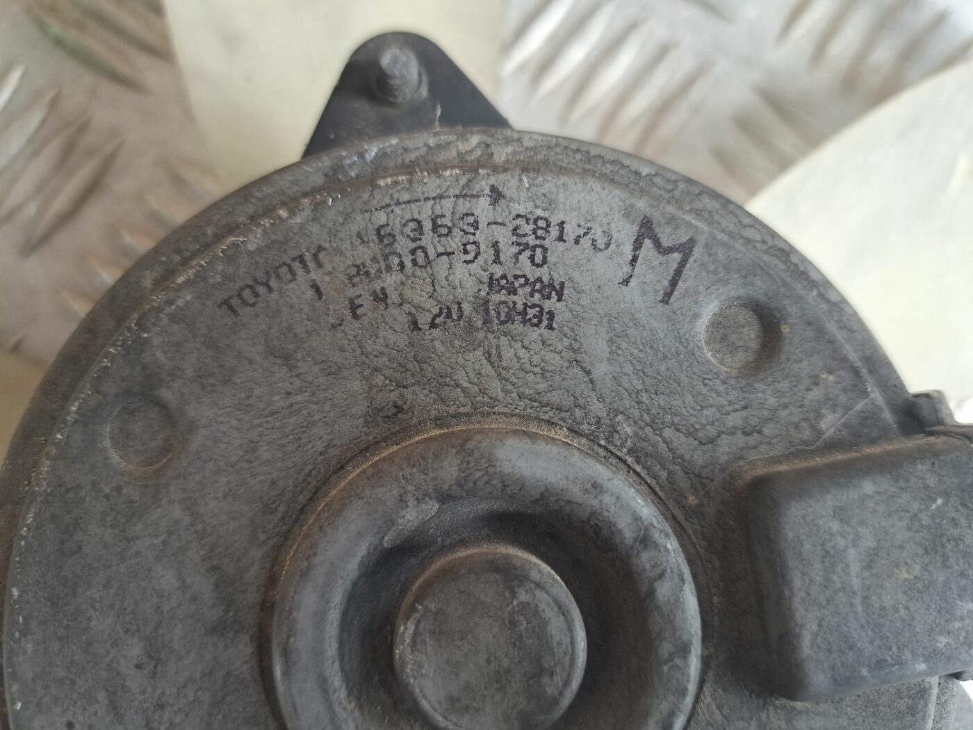 Dzesēšanas radiatora ventilators priekš TOYOTA RAV 4 2006 3 Dzesēšanas radiatora ventilators priekš TOYOTA RAV 4 2006