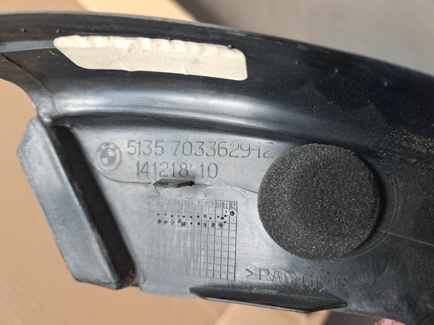 Durvju stikla moldings priekš BMW 525 E60 2004 BLACK 2 Durvju stikla moldings priekš BMW 525 E60 2004 BLACK