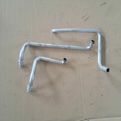 Apsildes radiatora caurules priekš BMW 525 E60 2004 BLACK