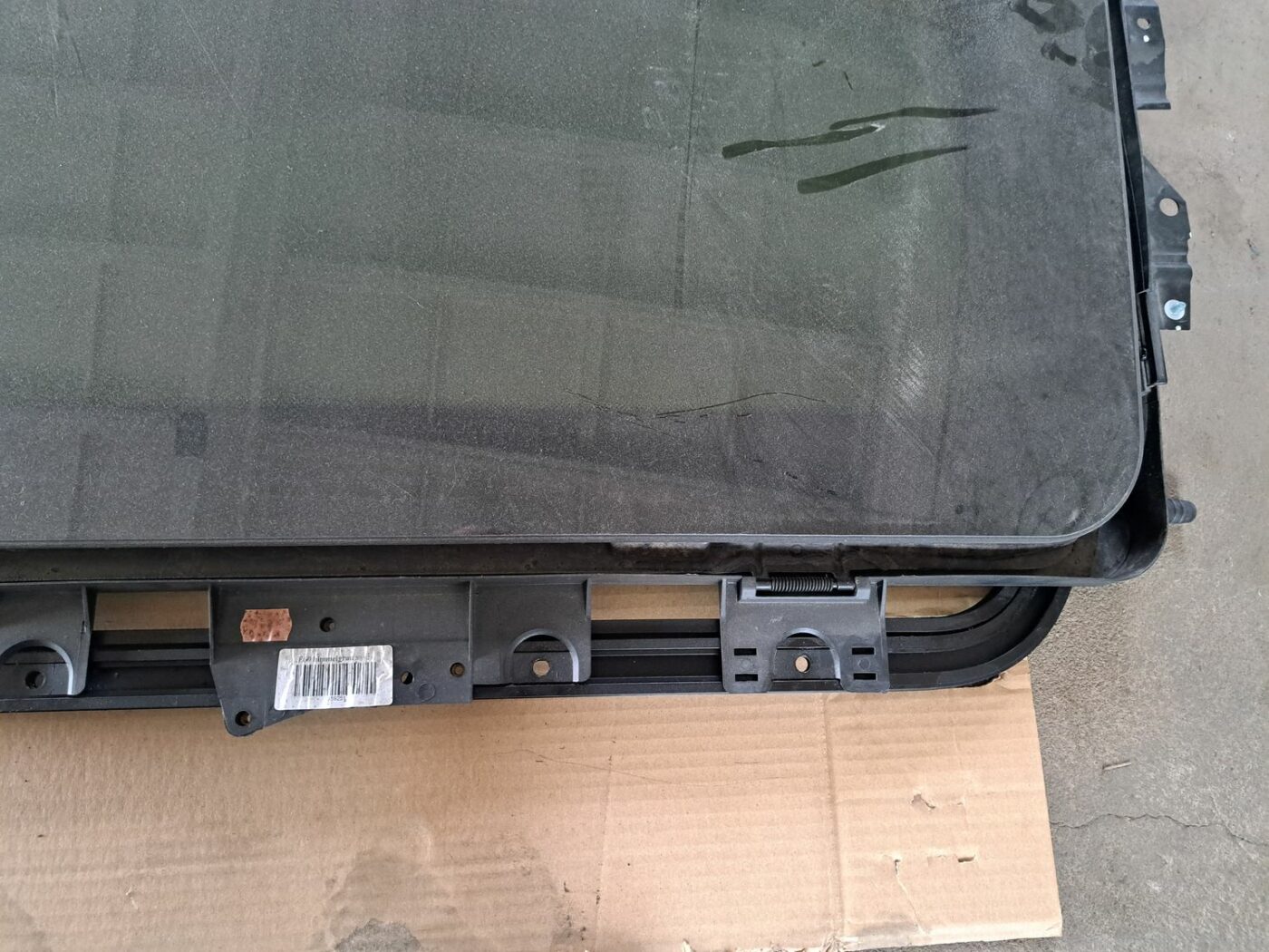 Lūka priekš BMW 525 E60 2004 BLACK