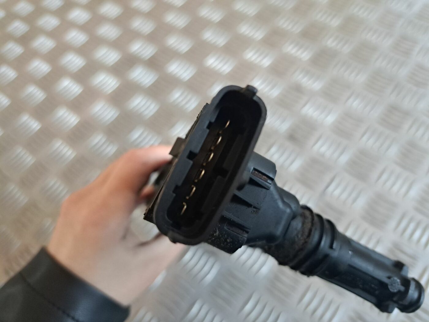 Augstsprieguma spole priekš OPEL CORSA 2007 3 Augstsprieguma spole priekš OPEL CORSA 2007