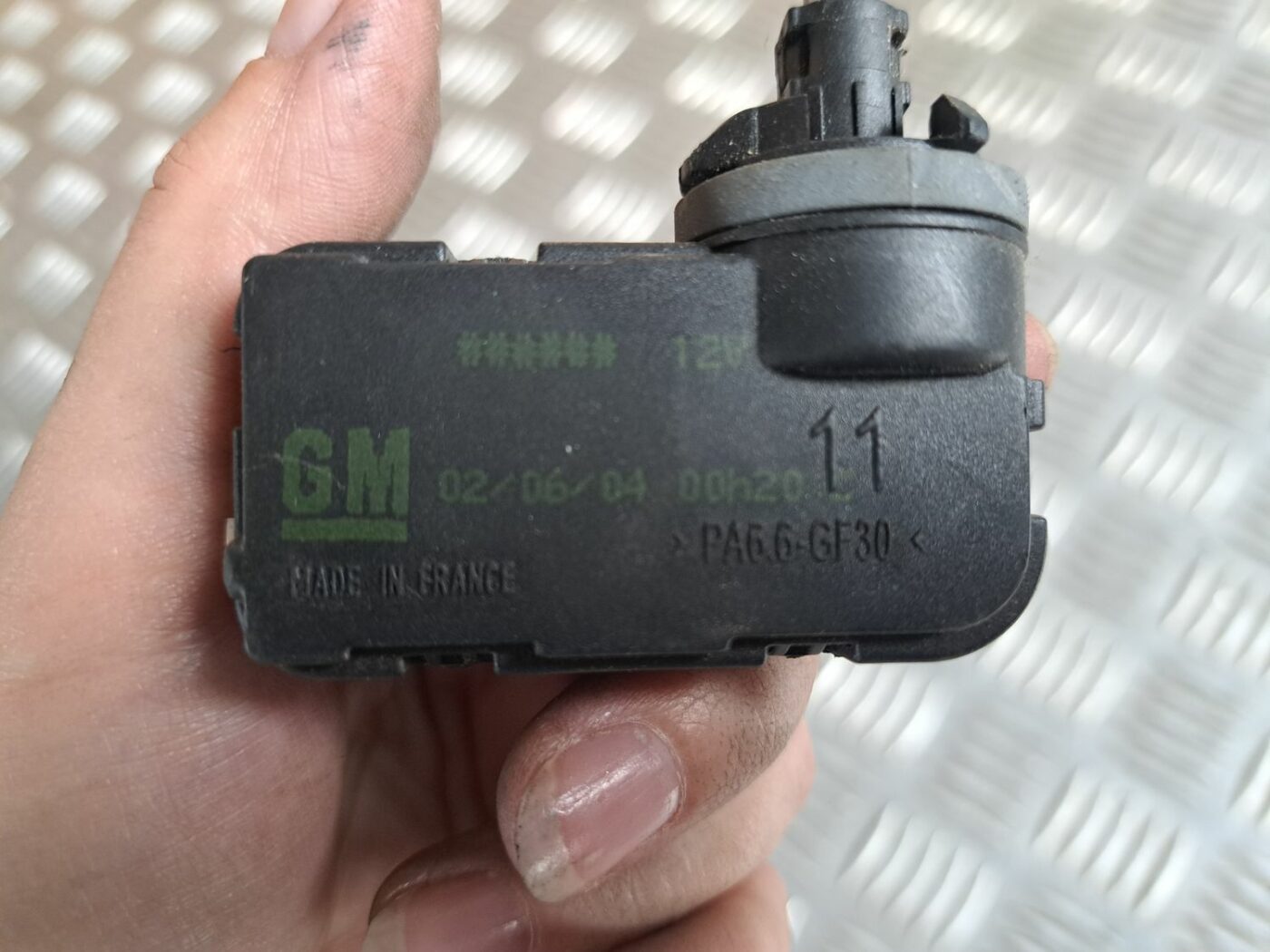 Lukturu augstuma regulēšanas korektors priekš OPEL MERIVA 2004 3 Lukturu augstuma regulēšanas korektors priekš OPEL MERIVA 2004