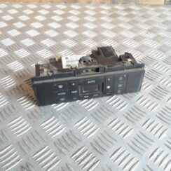 Klimata kontroles bloks priekš AUDI A4 2000 AVANT