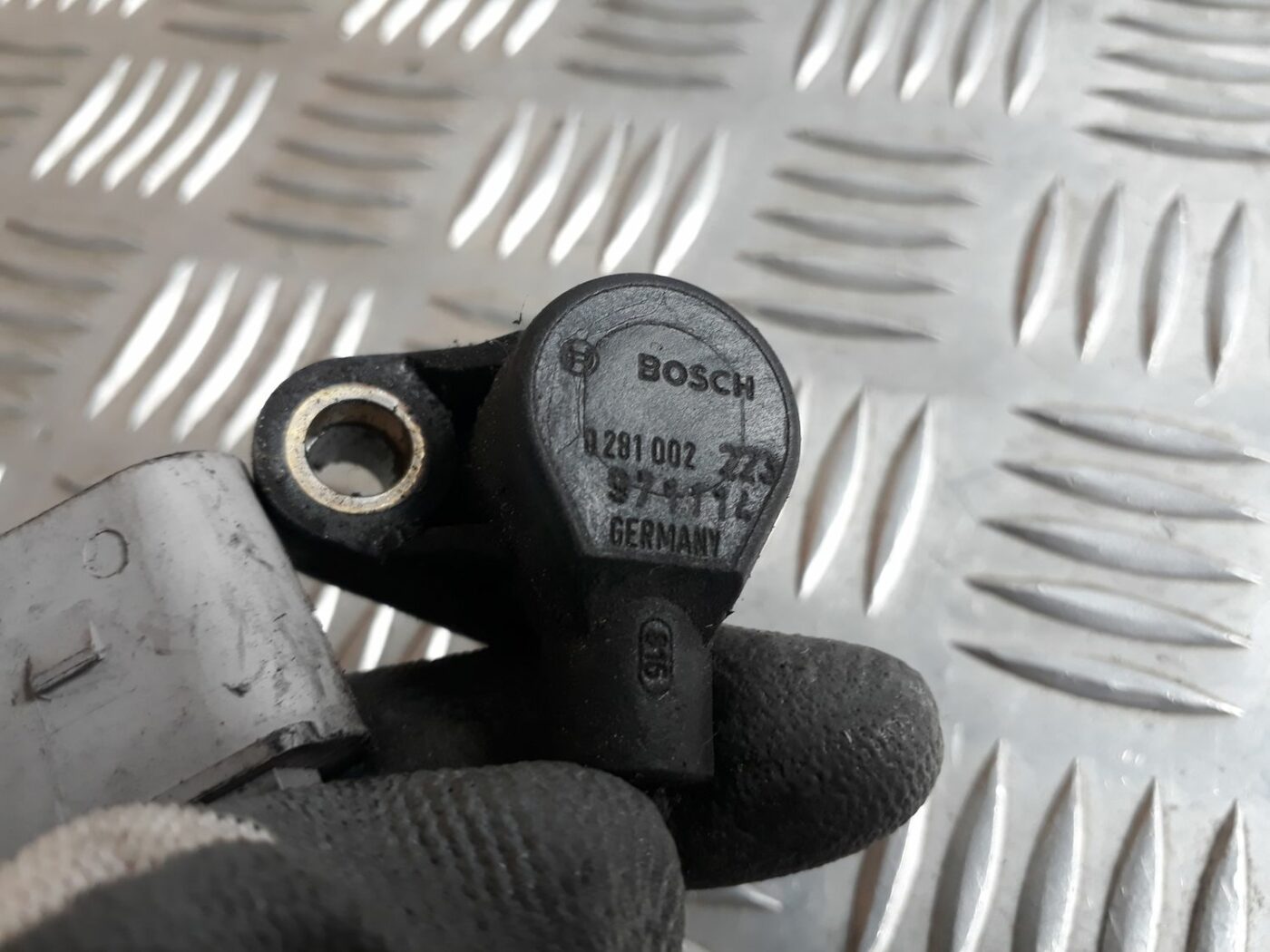 Kloķvārpstas devējs priekš AUDI A4 2000 AVANT 3 Kloķvārpstas devējs priekš AUDI A4 2000 AVANT