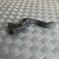 Gāzes pedālis priekš AUDI A4 2000 AVANT