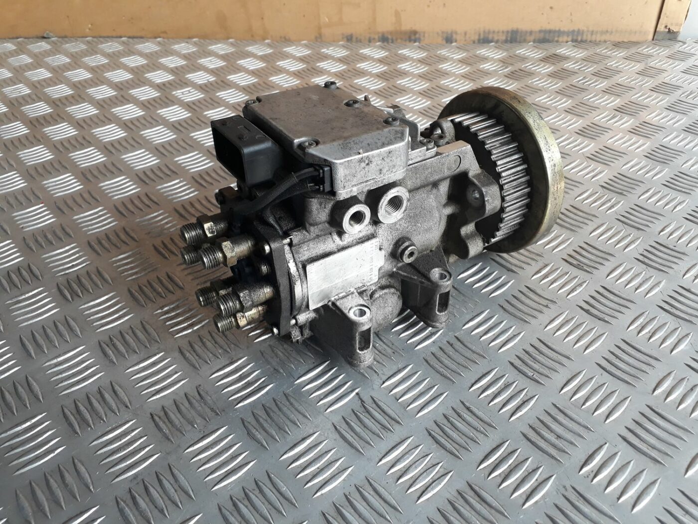 Augstspiediena degvielas sūknis priekš AUDI A4 2000 AVANT 1 Augstspiediena degvielas sūknis priekš AUDI A4 2000 AVANT