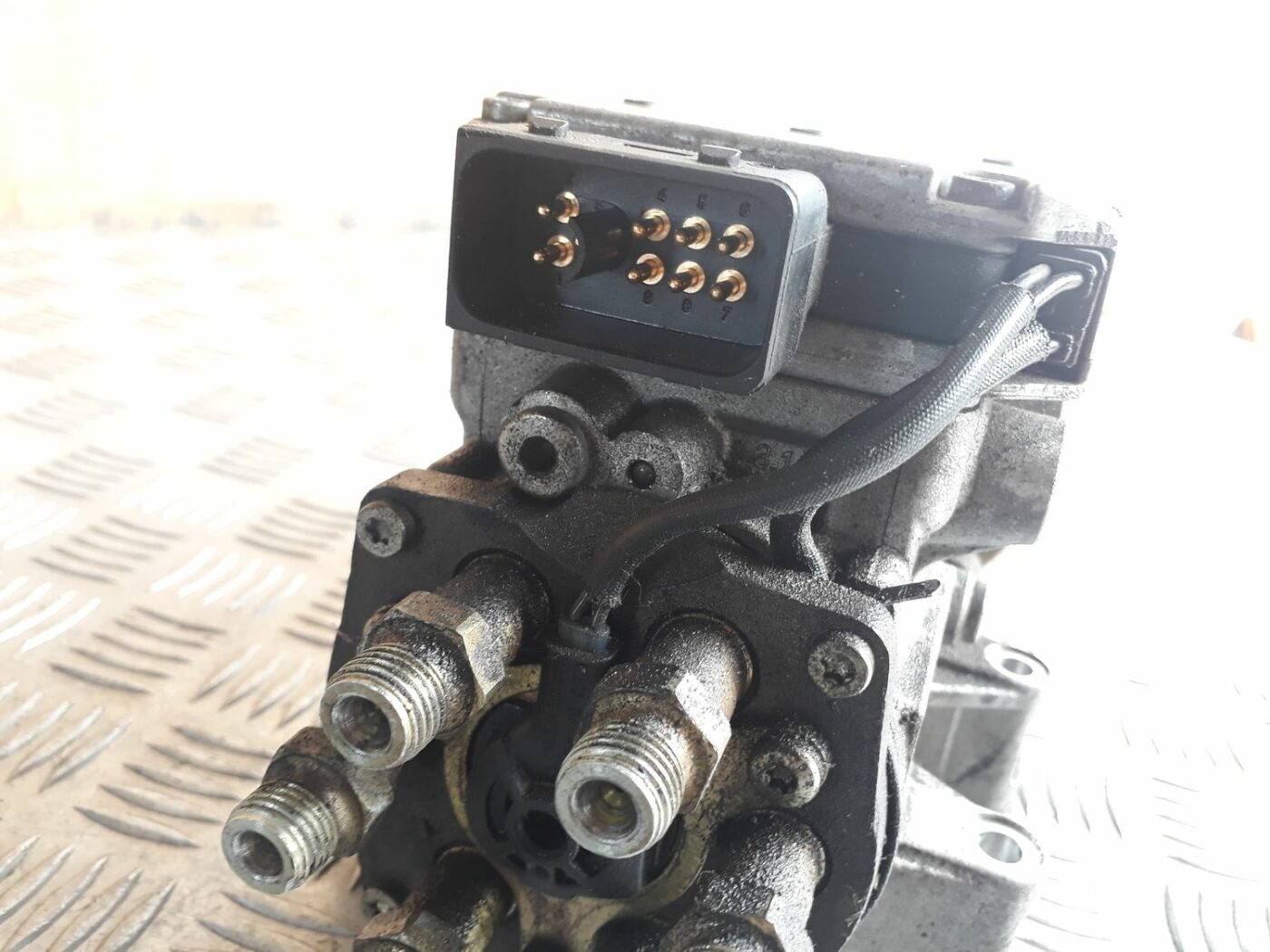 Augstspiediena degvielas sūknis priekš AUDI A4 2000 AVANT 6 Augstspiediena degvielas sūknis priekš AUDI A4 2000 AVANT