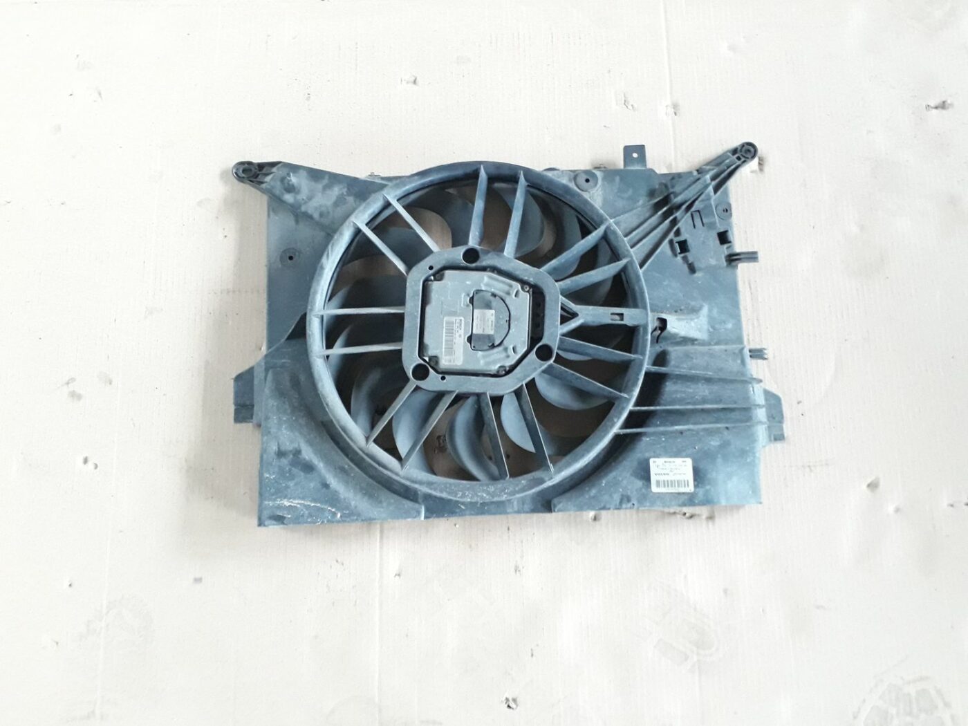 Dzesēšanas radiatora ventilators priekš VOLVO S60 2007 1 Dzesēšanas radiatora ventilators priekš VOLVO S60 2007