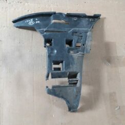 Priekšēja bufera kreisāis kronšteins priekš VOLVO S60 2007