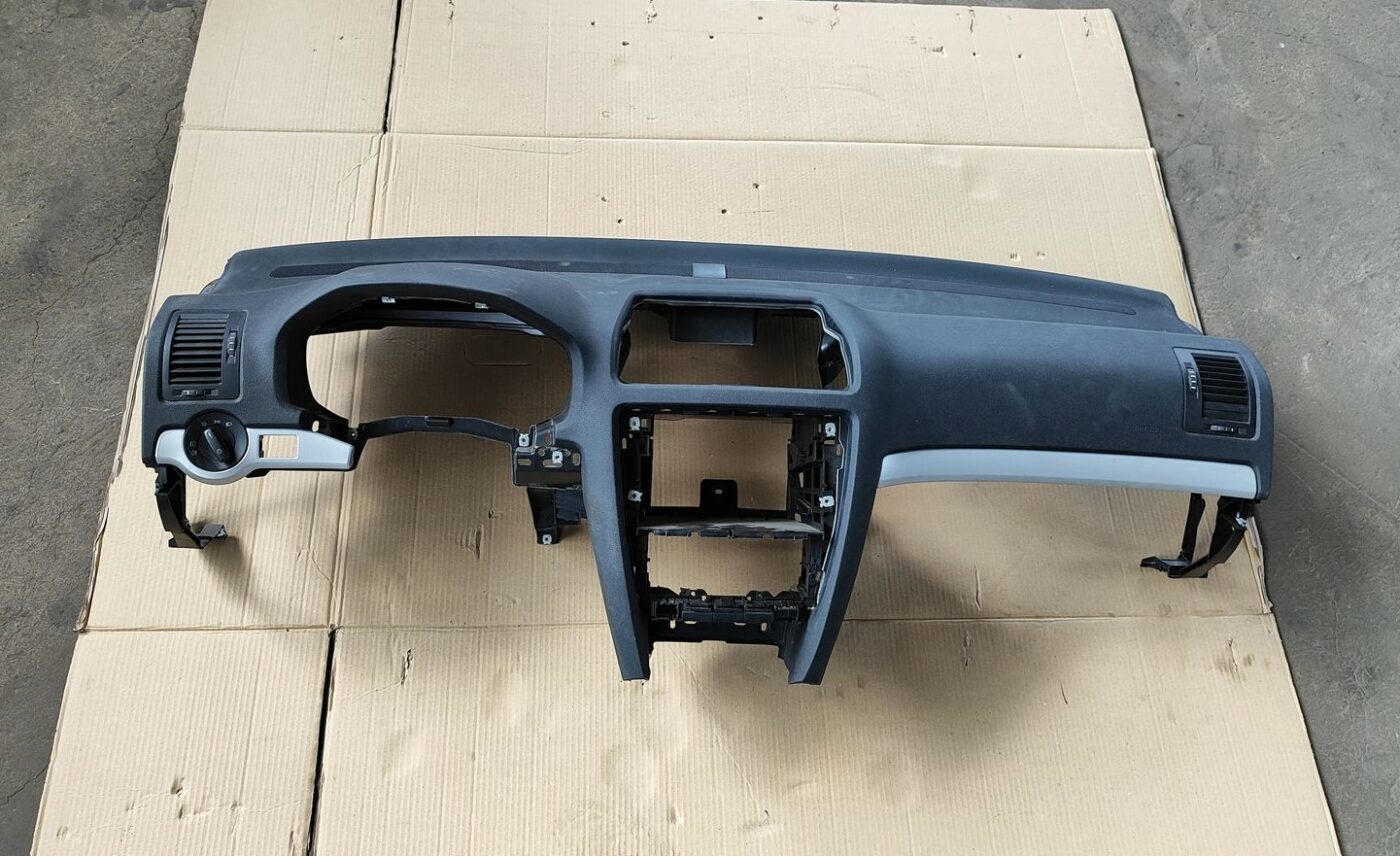 Mērinstrumentu panelis priekš SKODA OCTAVIA 2008 1 Mērinstrumentu panelis priekš SKODA OCTAVIA 2008