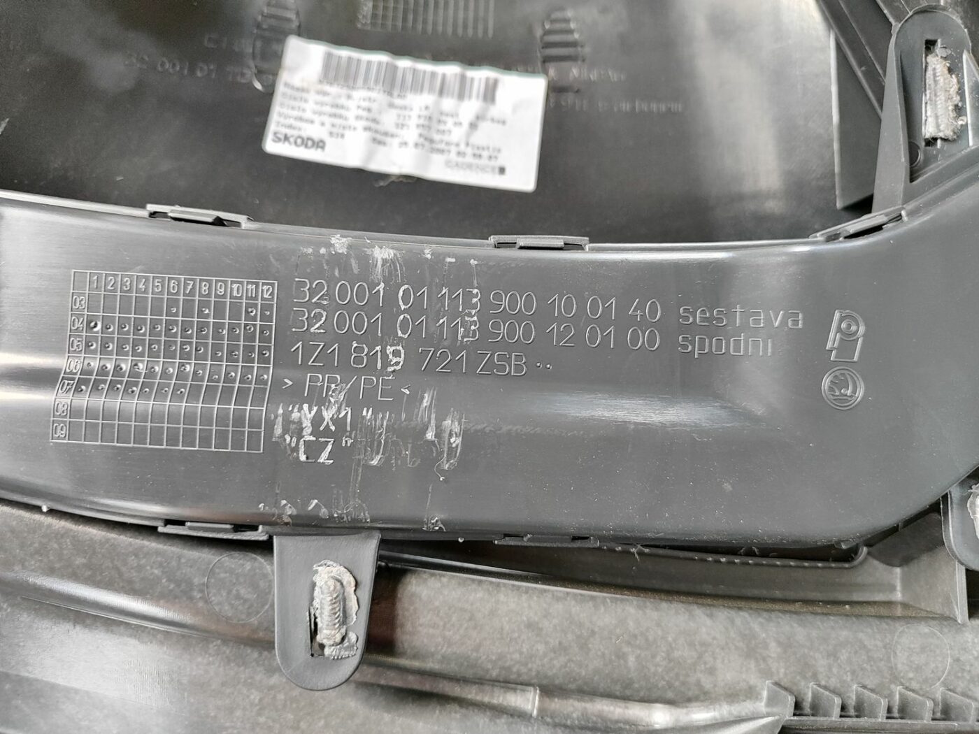 Mērinstrumentu panelis priekš SKODA OCTAVIA 2008 7 Mērinstrumentu panelis priekš SKODA OCTAVIA 2008