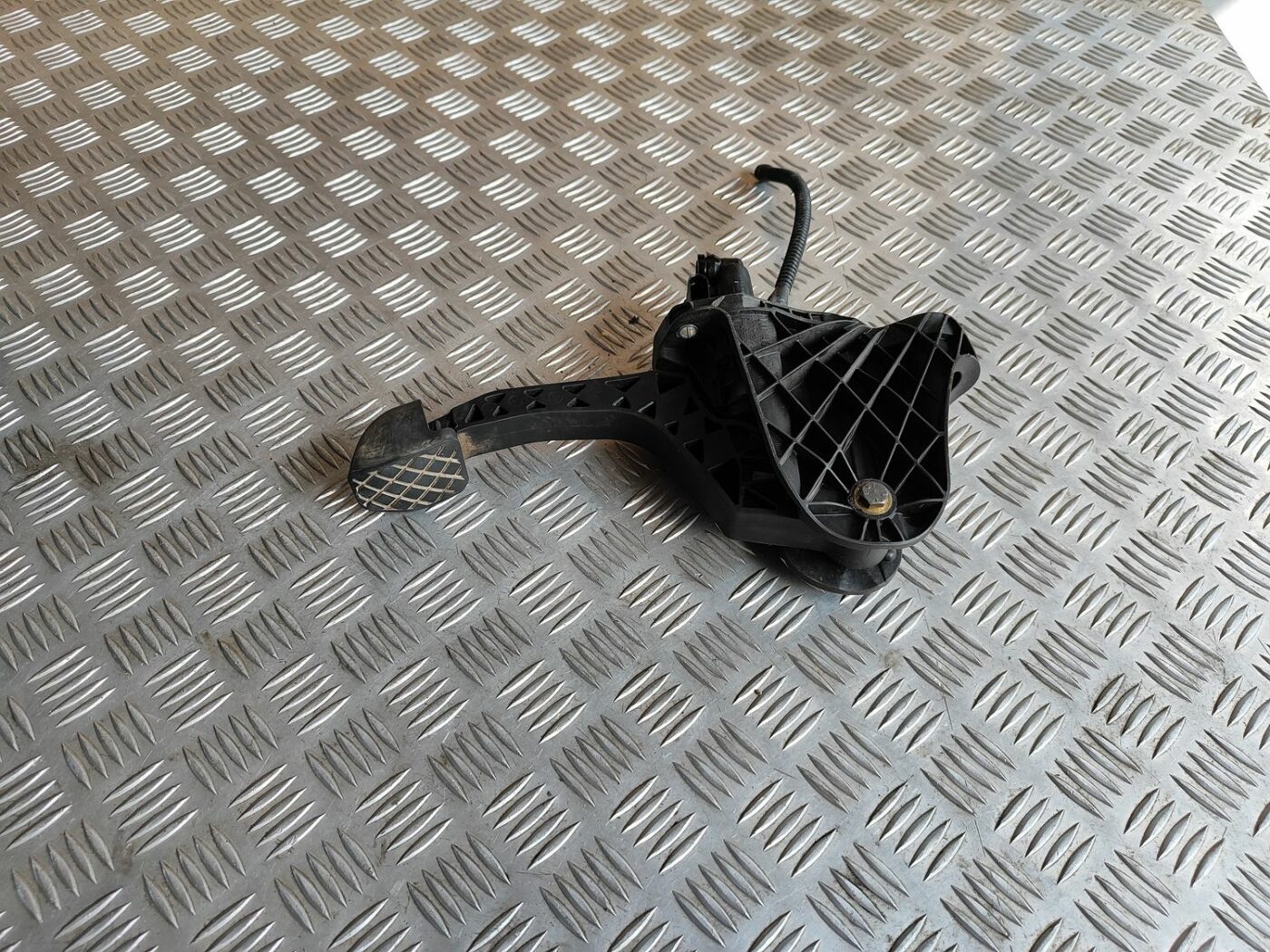 Sajūga pedālis priekš SKODA OCTAVIA 2008 1 Sajūga pedālis priekš SKODA OCTAVIA 2008