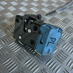 Priekšējo labo durvju slēdzene priekš VOLVO S60 2007