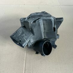 Gaisa filtra korpuss priekš VOLVO S60 2007