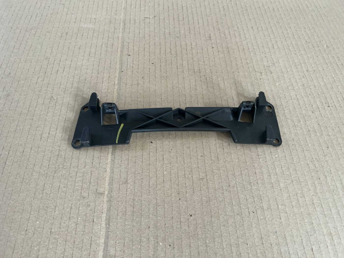 Mērinstrumentu paneļa iekšējā plastmasa priekš VOLVO S60 2007 3 Mērinstrumentu paneļa iekšējā plastmasa priekš VOLVO S60 2007